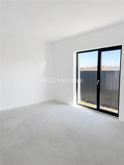 RECO casa moderna 4 camere Cheriu - 18