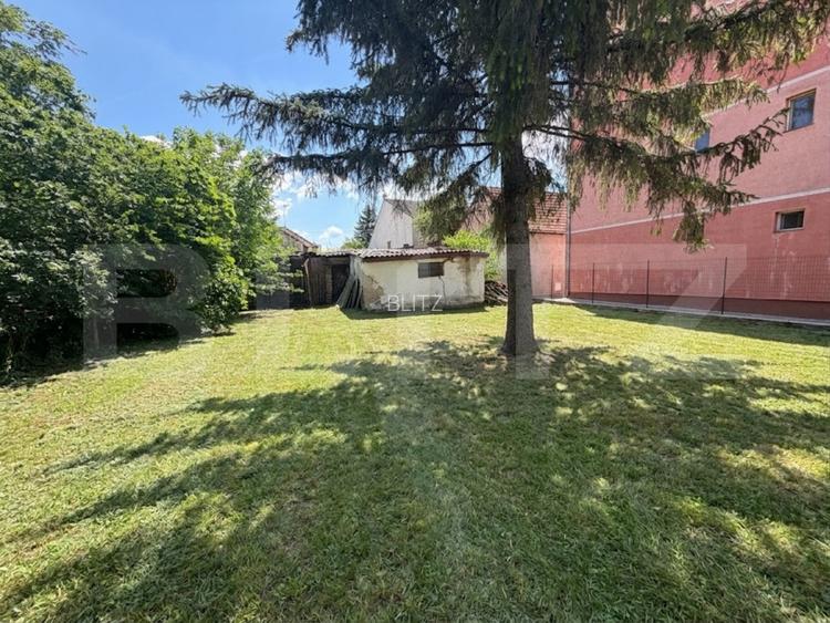 Proprietate de vanzare, 100 mp, 2 fronturi stradale, teren 622 mp, zona Nord - 6
