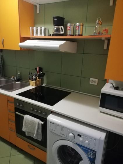 Proprietar, închiriez garsoniera extinsă (living și 2 dormitoare la mansRacadau