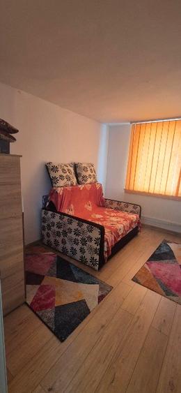 Casa + Teren de Vanzare