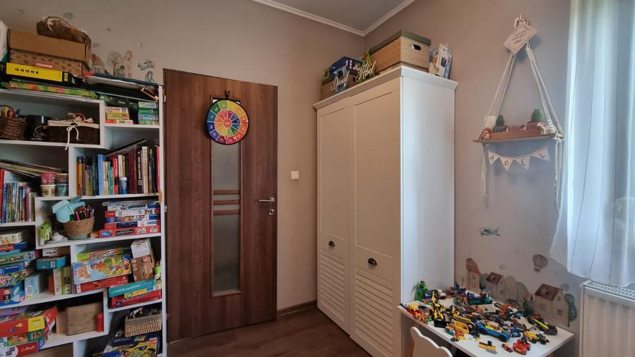 Apartament 3 camere parter zona centrala