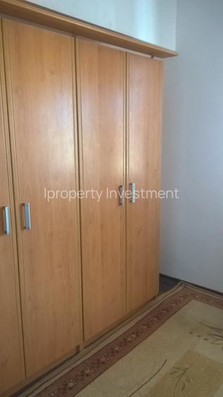 Închiriere Apartament 3 camere tip penthouse în zona metrou 1 Mai - 8
