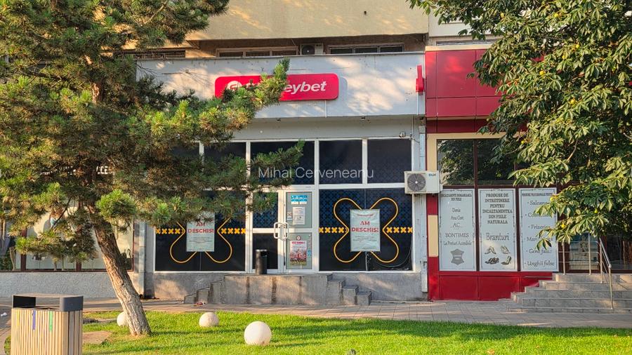 Spatiu comercial ultra central de inchiriat
