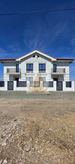 Duplex Premium Săcălaz | 125 mp | 250 mp Teren | 5 Camere
