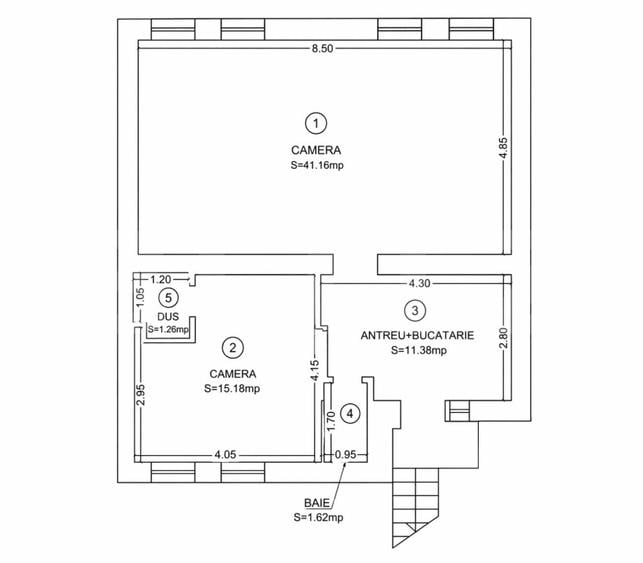 Apartament de 2 camere, demisol, zonă centrală