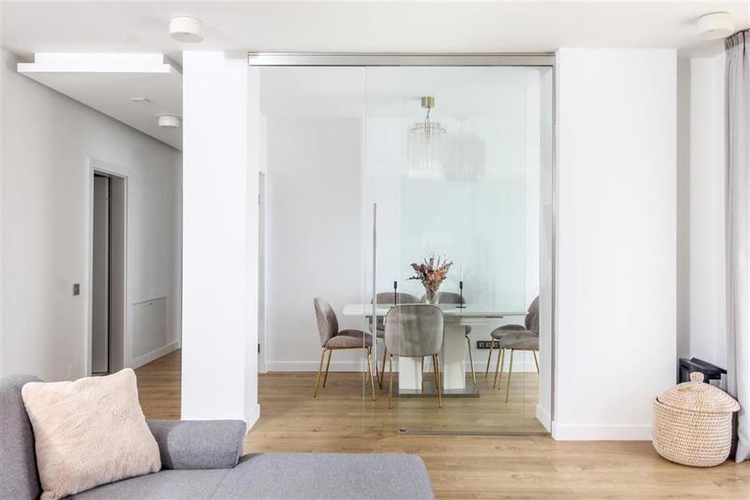 Apartament 3 camere tip penthouse + terasa 44mp + parcare | Gheorgheni