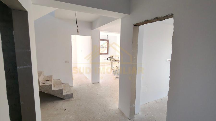 Vila Individuala - 5 Camere - 492 mp teren - Sos. Oltenitei DN 4 / A0