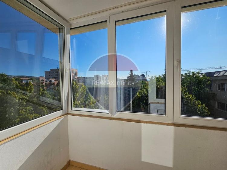 Inchiriez 3 camere, deco, 2 bai, parcare, Gheorgheni, zona Cipariu - 9