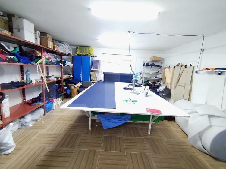Atelier confecții in Catamarasti Deal – 147 mp utili, curte 580 mp,