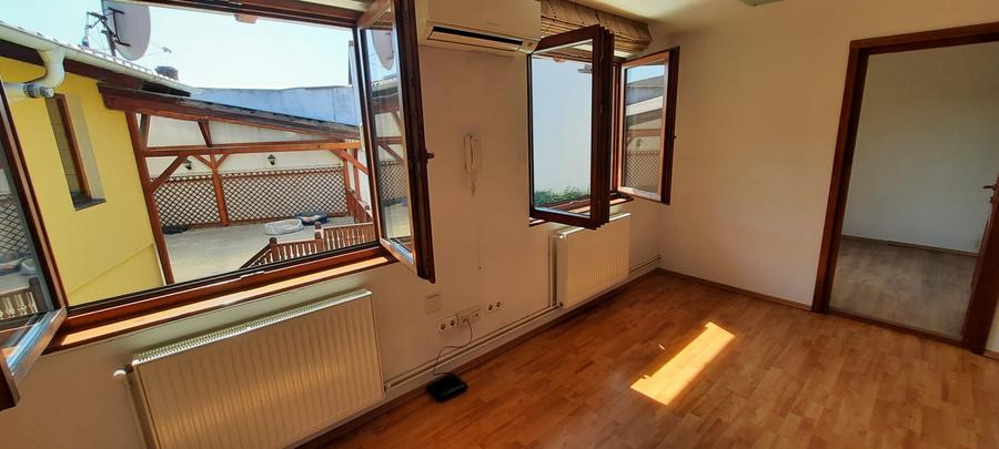 De vanzare casa cu 4 camere, Targu Mures, Zona Centrala