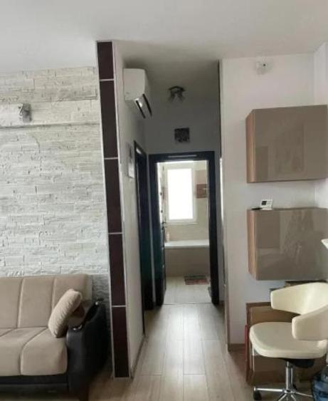 Apartament 2 camere decomandat – 5 min metrou Laminorului,