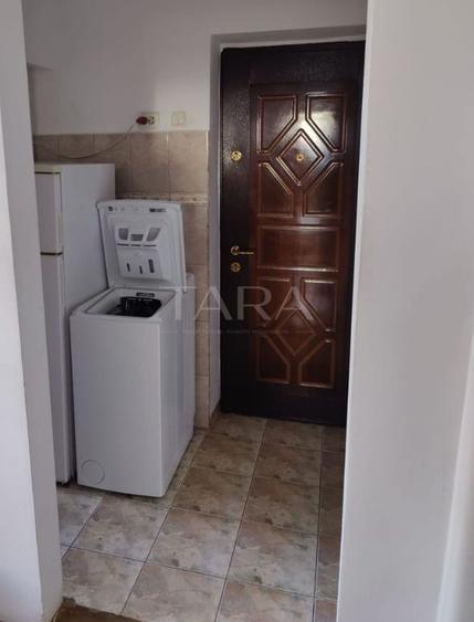 Apartament semidecomandat, complet utilat, ideal pentru investiție.
