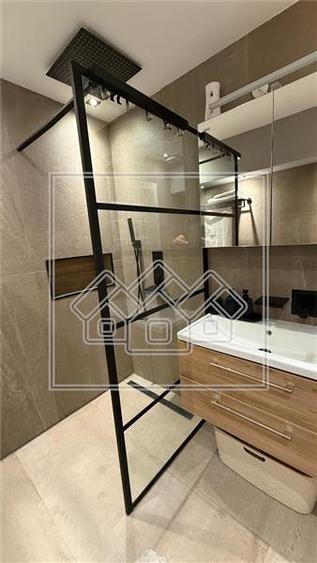 Apartament tip duplex de inchiriat in Sibiu – 5 camere, 119,5 mp si 2 balcoane –
