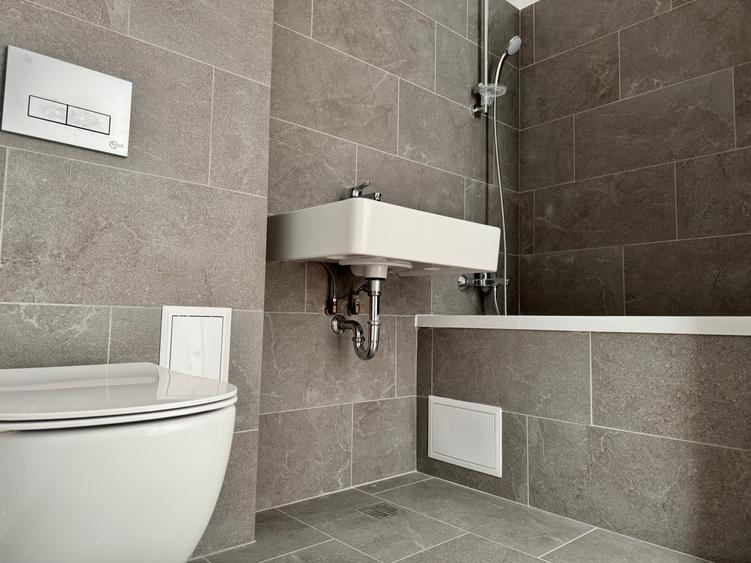 Apartament 4 camere cu Gradina -88mp Utili + Gradina / Zona Mall Colosseum-Sect1