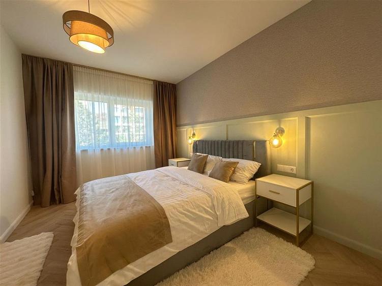 Penthouse 5 camere 3 bai Ansamblul Da Vinci