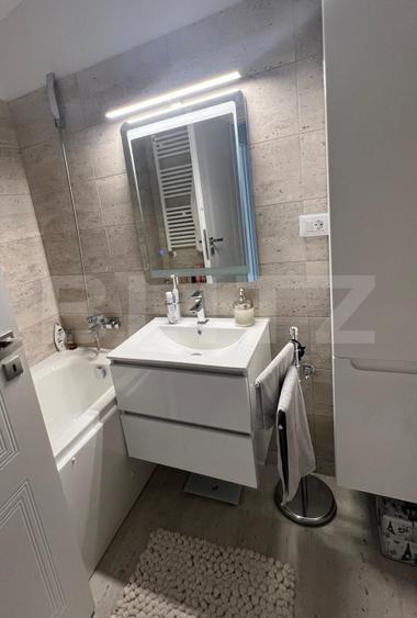 Apartament 2 camere, loc parcare și boxă - Fălticeni