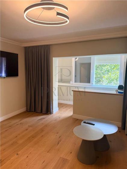 Olimpia - 2 Camere - Etaj 1 - Renovat complet LUX - Centrala proprie - Bloc izol