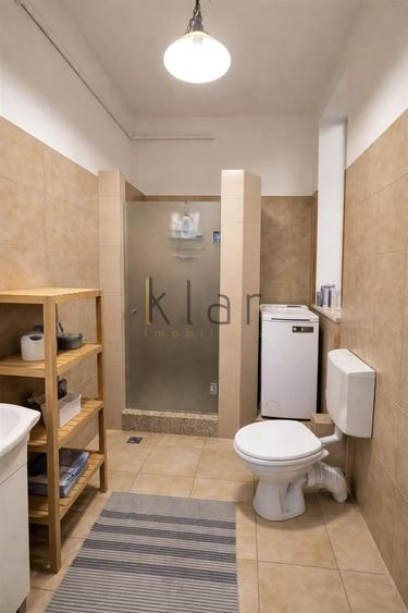 Apartament spatios cu 4 camere in inima orasului
