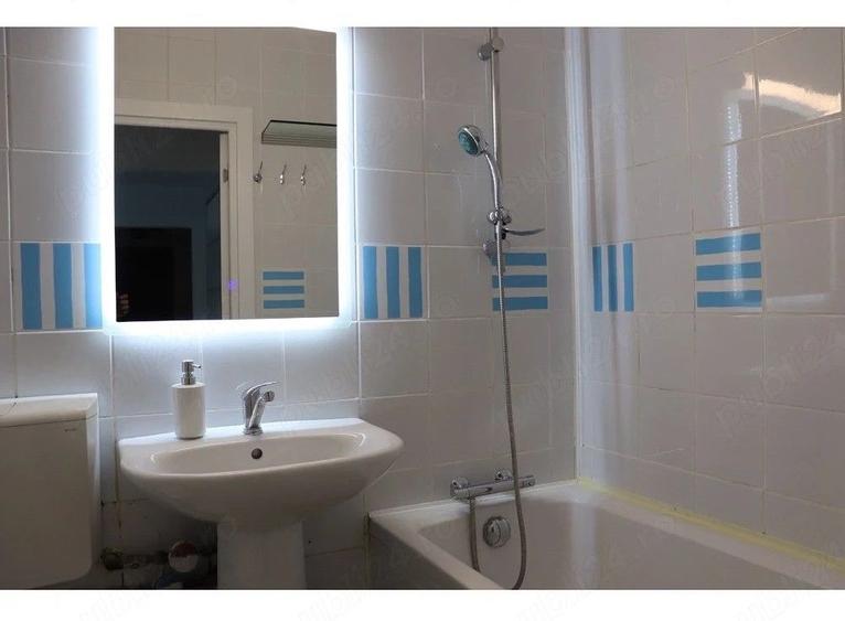 Vanzare apartament 3 camere, 64 mp, renovat și mobilat complet – Dr Taberei