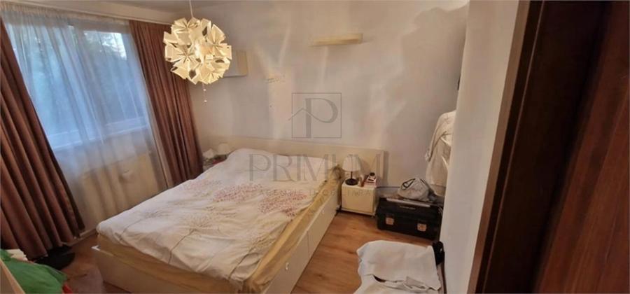 LIPOVEI - 3 CAM - DECOMANDAT - 2 BAI - 2 TERASE - CURTE - PARCARE - ZONA EXCELEN