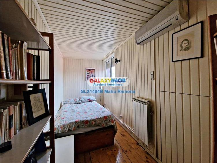 Casa veche renovata, parter+mansarda, curte proprie, Foisorul de Foc