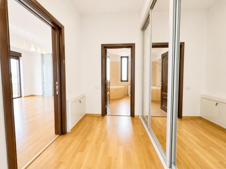 4 camere de vânzare – Floreasca | Parcul Verdi | Imobil 2007