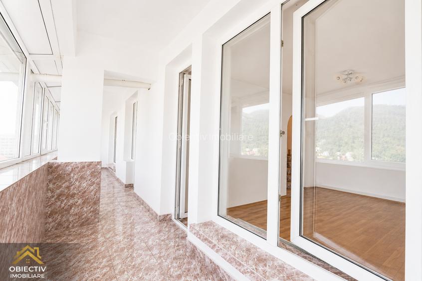 Apartament 4 camere cu balcon panoramic și priveliște de poveste CENTRU - 2