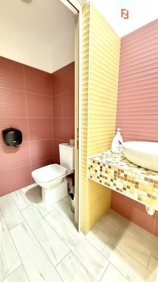Showroom premium pe 2 nivele 560 mp, in zona Lipovei