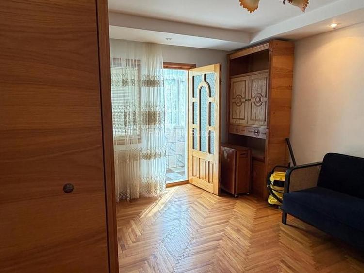 Apartament 4 camere, decomandat, Burdujeni - 3