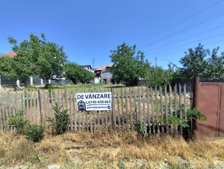 Teren intravilan, 998mp, zona Schit