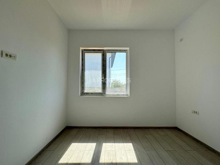 Casa 4 camere | Panouri fotovoltaice 10Kw | Pompa de caldura | Domnesti