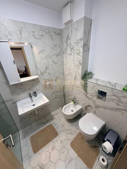 ISHO| 2 camere| parcare subterana| langa malul Bega| balcon| lift| etaj 9 - 17