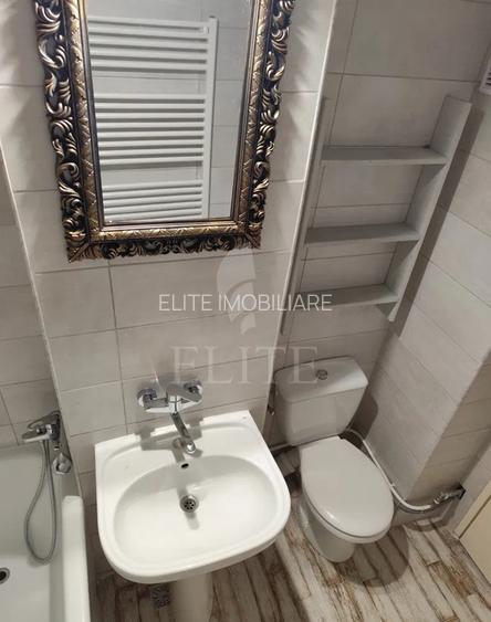 Apartament 3 camere în zona STRAZII RETEZAT - 12