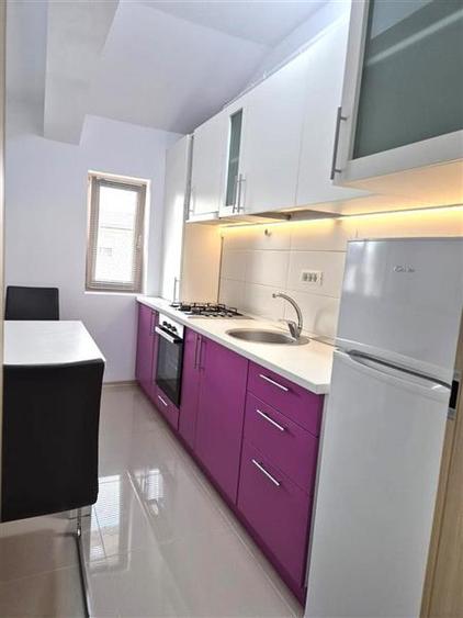 Apartament 2 camere, centrala proprie, Giroc