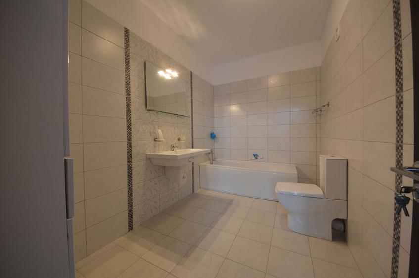 4 camere, parcare subterana ,Parc Herastrau.