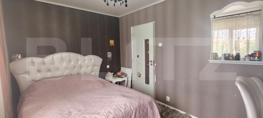 Apartament 3 camere - etaj intermediar - zona Decebal