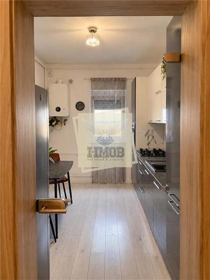 Apartament Exclusivist 3 camere | Balcon | Parcare zona Mandra