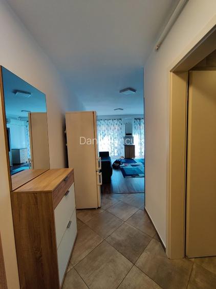 Persoană închiriez apartament 2 camere - 7