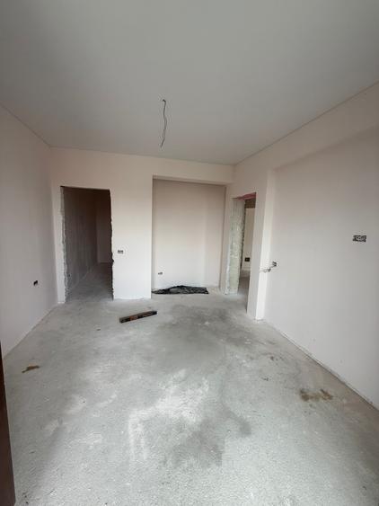Casă de Vânzare în Chiajna | 137 mp utili | Teren 220 mp |