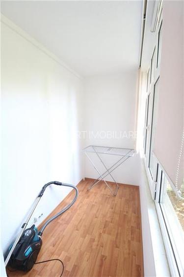 Apartament , 2 camere , zona Take Ionescu