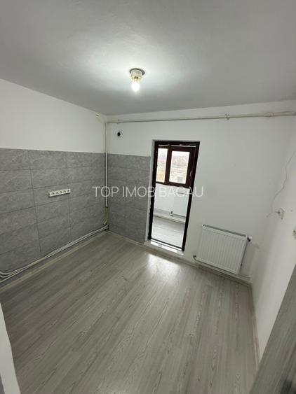 2 DECOMANDATE renovat, etajul 2, centrala, termopan,52mu,  Pompieri - 3