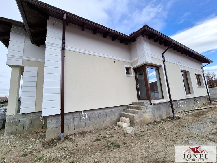 Casa noua de vanzare in Ciugud