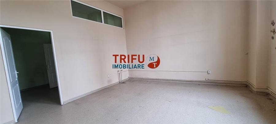 Spatiu comercial 270 mp de inchiriat Cetate pretabil clinica medicala