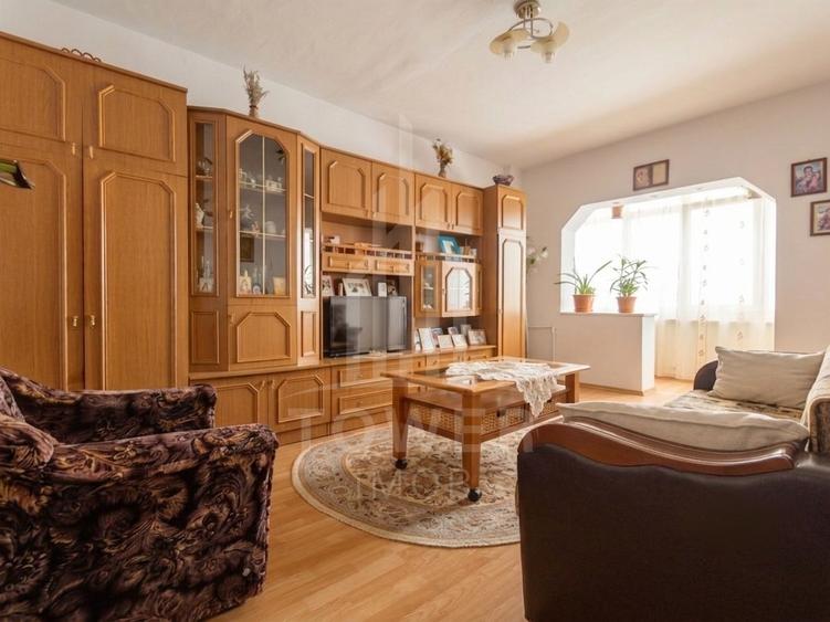 Apartament de 2 camere decomandate situat pe Bulevardul Mihai Viteazul,