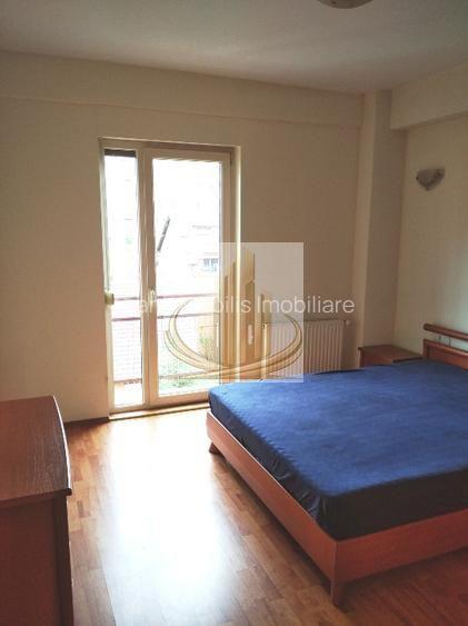 Apart 3 camere , bloc nou , utilat , mobilat, parcare privata