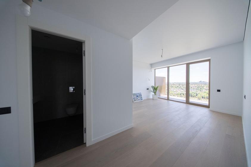 Studio for sale // ONE High District