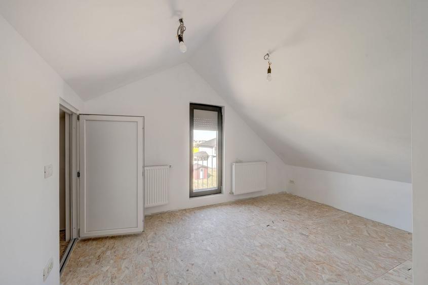 CASA SMART+PISCINA+GARAJ+Zona BARBEQUE! str. Fortului Domnești
