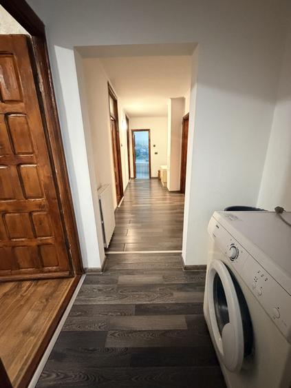 Apartament 4 camere decomandat, 98 mp, zona 1 Mai - Parcul Romanescu