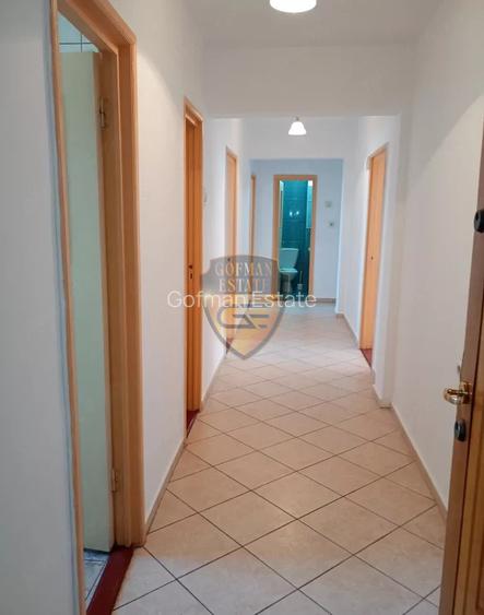 4 camere Ultracentral Stefan cel Mare 86mp balcon 2 bai etaj 4/4 gaze la usa - 2