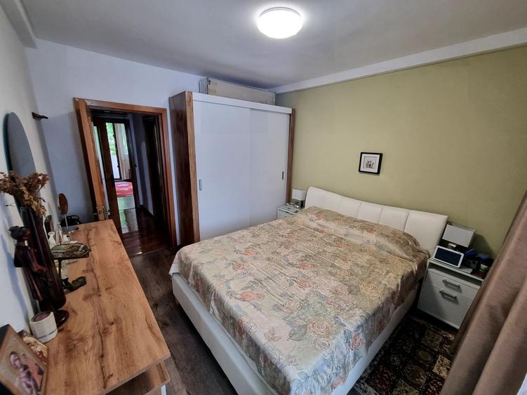 Ferdinand consulatul Turc- apartament 3 camere 80 mp renovat cu gaze